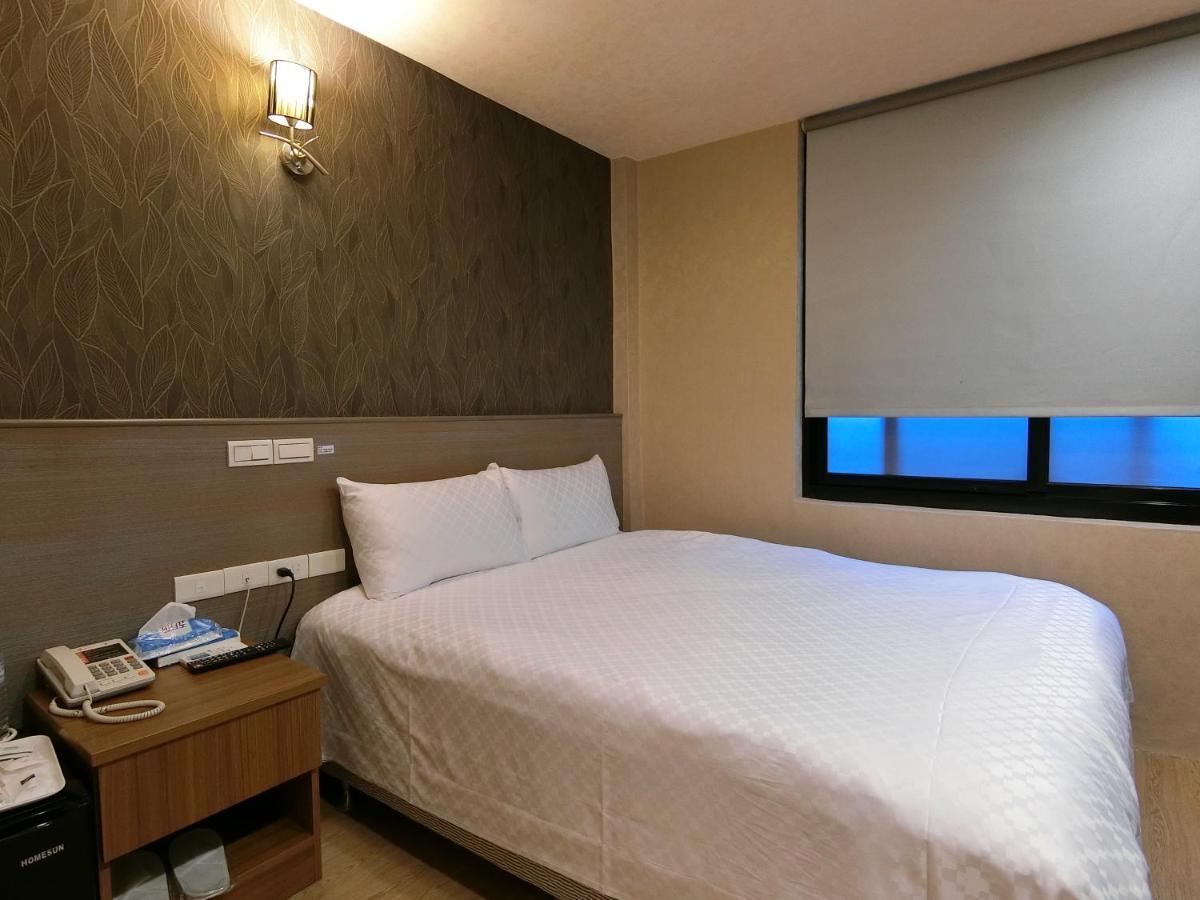 Taiwan Seven Days Boutique Hotel Taipei Exteriör bild
