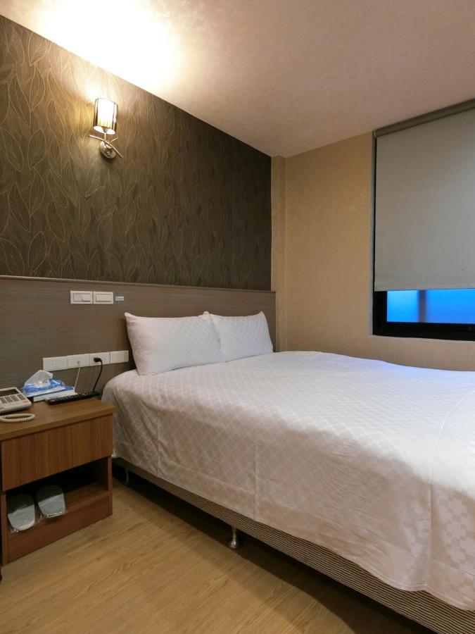Taiwan Seven Days Boutique Hotel Taipei Exteriör bild