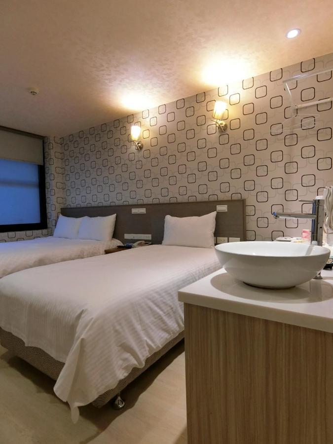 Taiwan Seven Days Boutique Hotel Taipei Exteriör bild